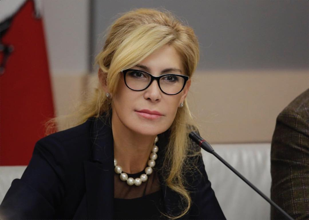 Адвокат Айвар Людмила Константиновна